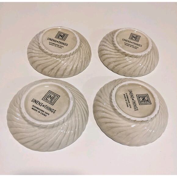 Linens-N-Things Unlimited Chianti Grapes Saucers 4pc Set 4 Inch - Picture 4 of 4